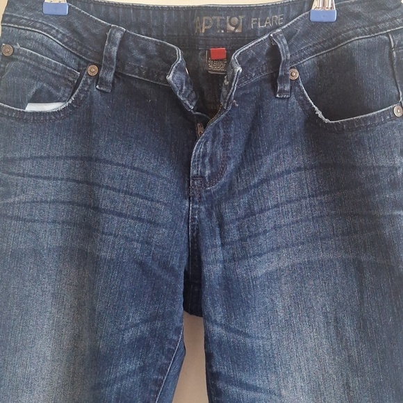 Apt. 9 Wide Flare 70s Style Jeans Blue Stone Washed Women Size 4 - Picture 8 of 10
